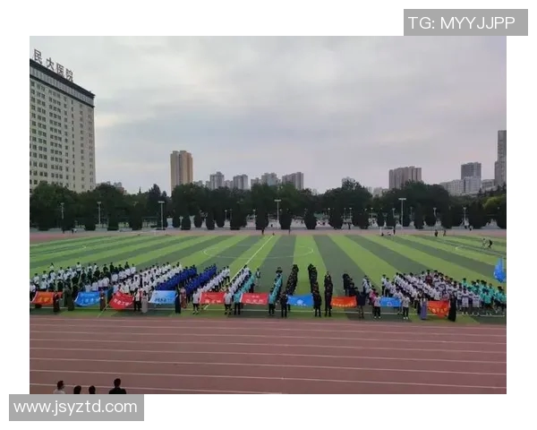 西藏民族足球比赛精彩直播视频回顾与精彩瞬间分享